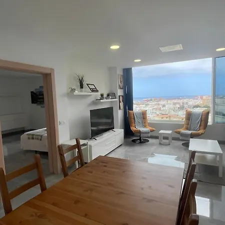 Modern Loft Palmas Views 2 En-suite